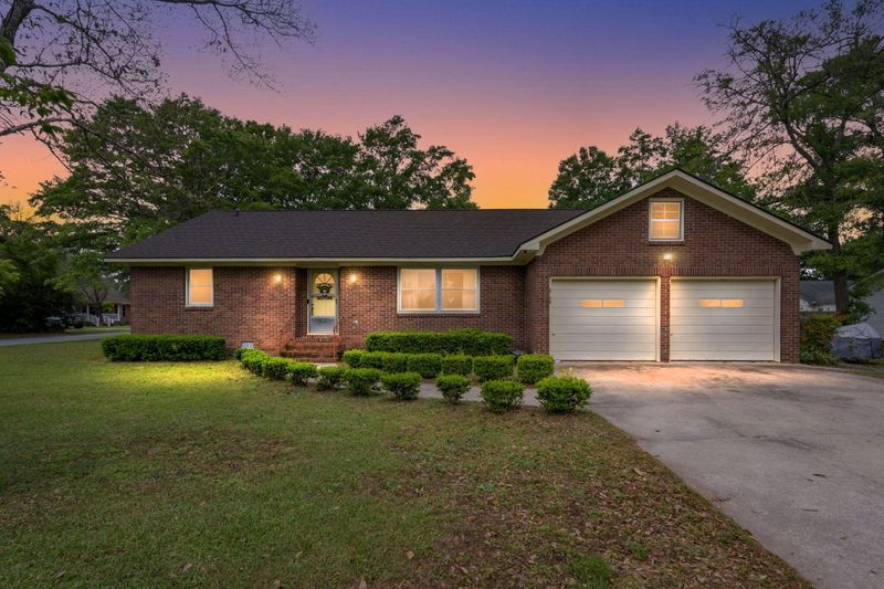 1605 Pinopolis Rd, Moncks Corner, SC 29461