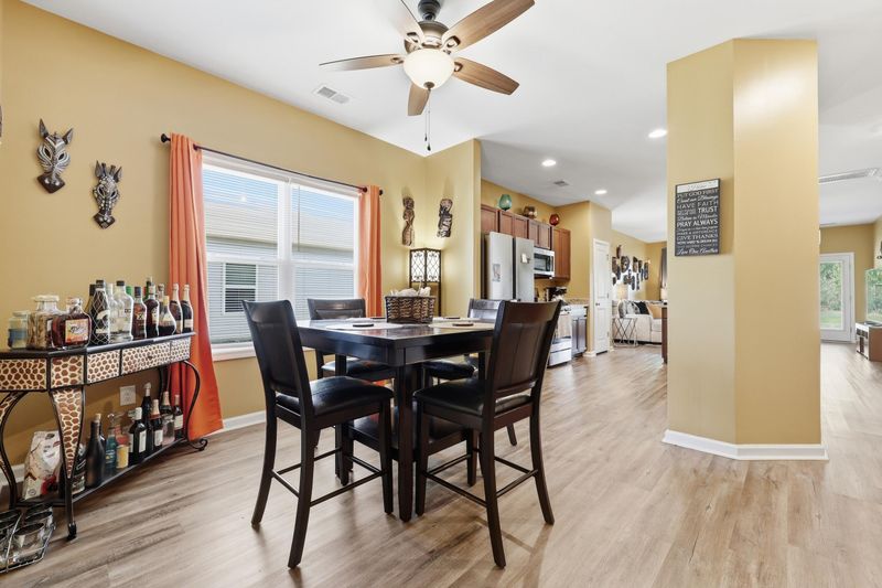 259 Hyrne Dr, Goose Creek, SC 29445