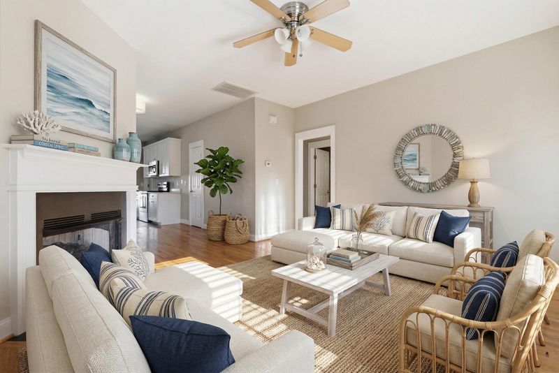 203 Hydrangea St, Summerville, SC 29483
