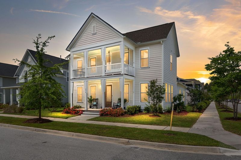 274 Great Lawn Dr, Summerville, SC 29486