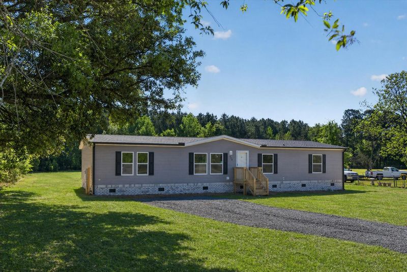 348 Plowground Rd, Cross, SC 29436