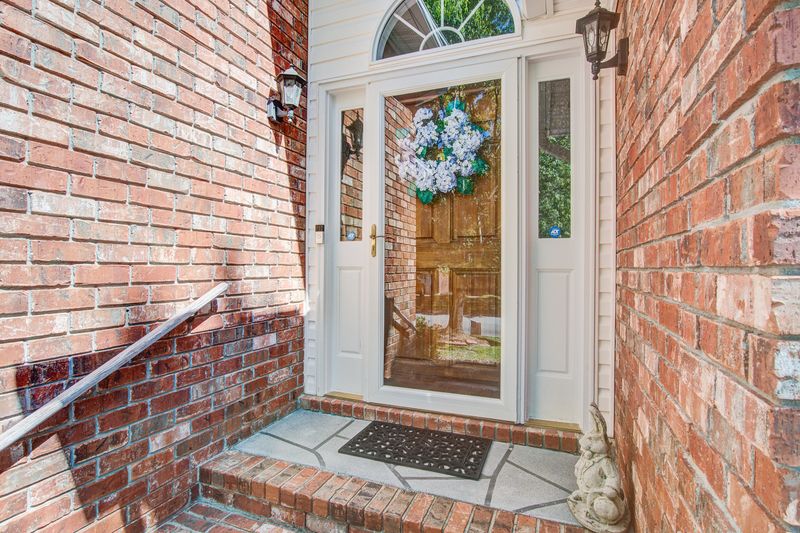 106 Olympic Club Dr, Summerville, SC 29483