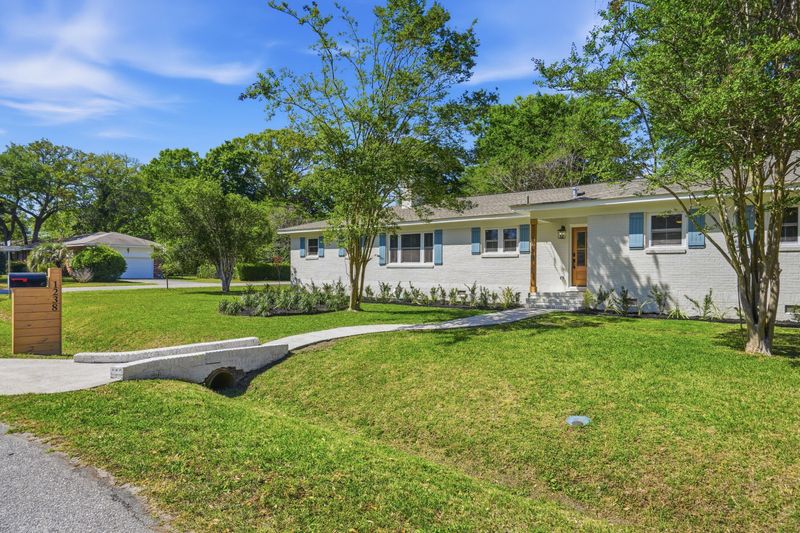 1238 Harrow St, Charleston, SC 29407