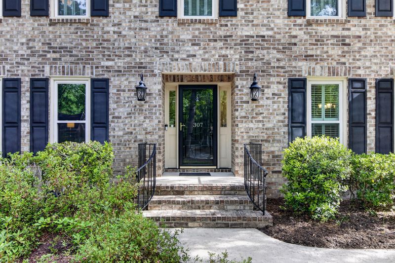 307 High Grove Rd, Summerville, SC 29485