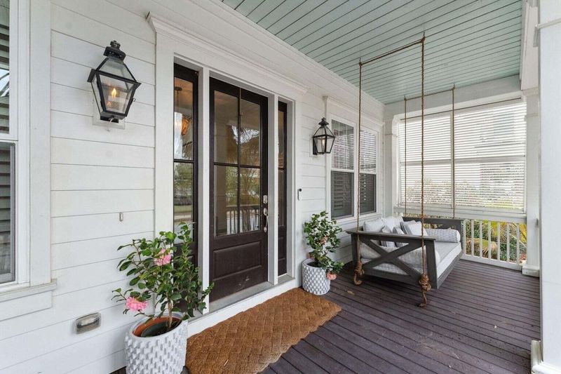 2526 Daniel Island Dr, Daniel Island, SC 29492