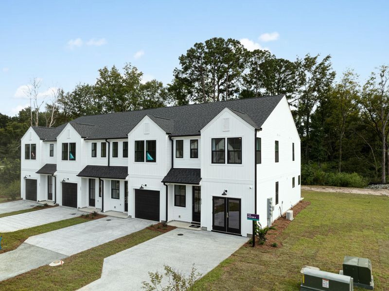 5098 Buggs Ln, Summerville, SC 29485