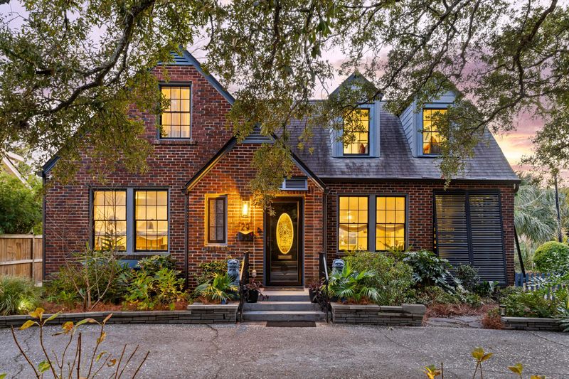 29 Beverly Rd, Charleston, SC 29407