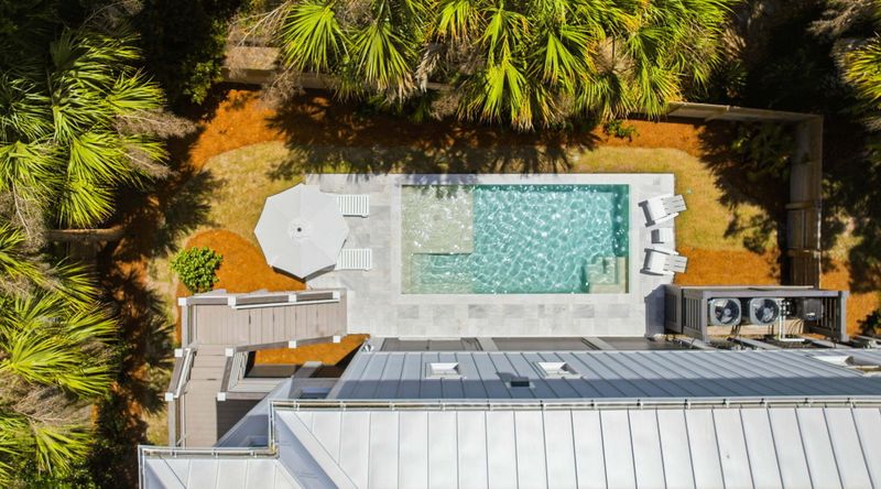 2200 Hartnett Blvd, Isle Of Palms, SC 29451