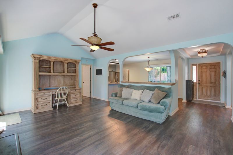 103 Elaine St, Goose Creek, SC 29445