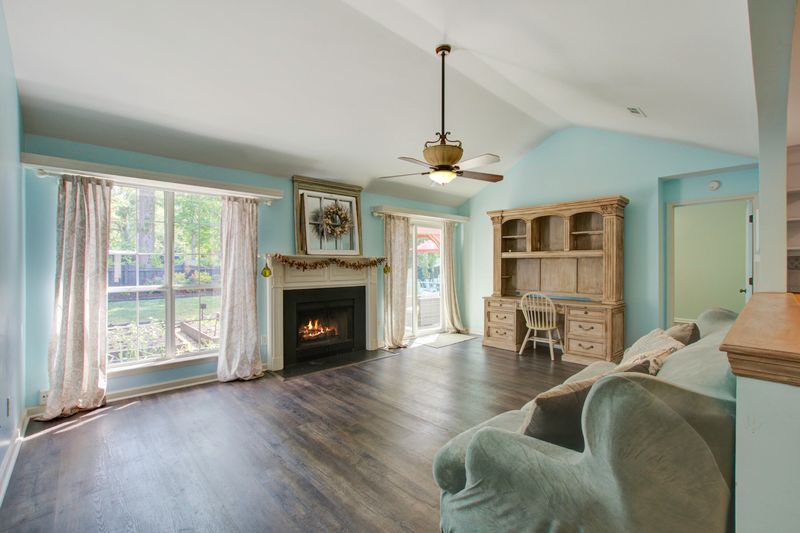 103 Elaine St, Goose Creek, SC 29445
