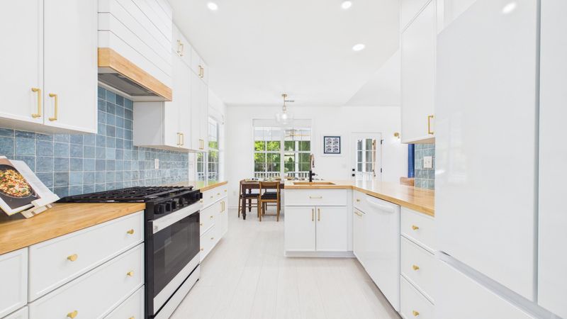 1345 Heidiho Way, Mount Pleasant, SC 29466