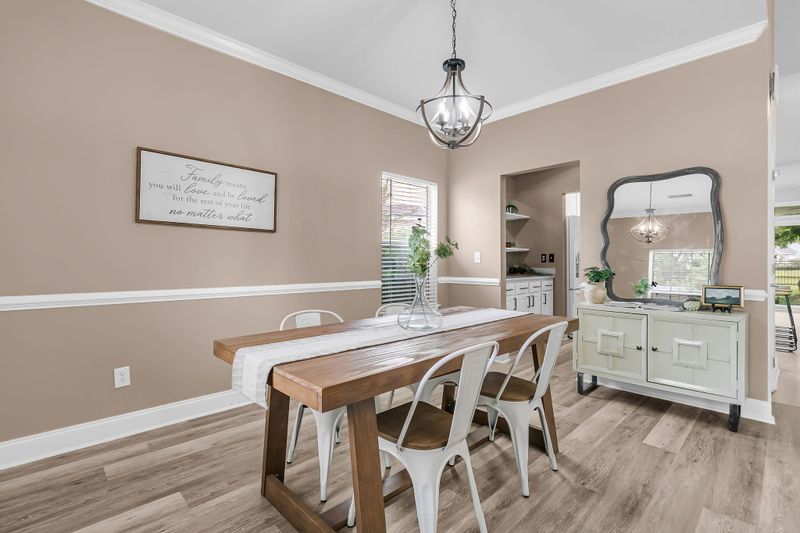 4972 Franconia Dr, Summerville, SC 29485
