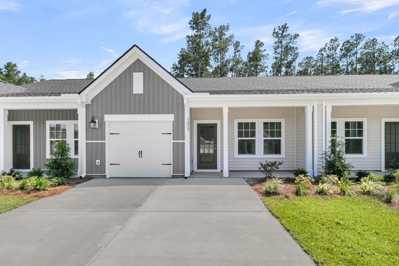 1055 Dusk Dr, Summerville, SC 29486