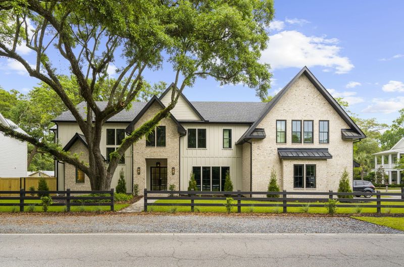 723 Mccants Dr, Mount Pleasant, SC 29464