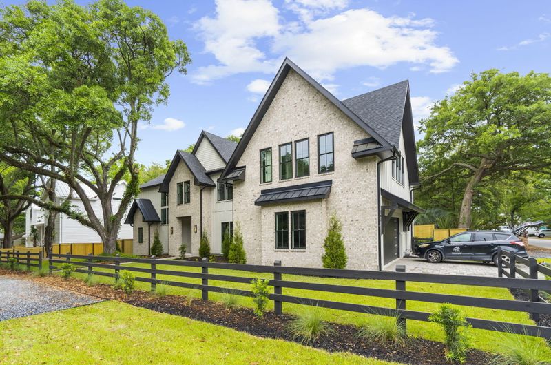 723 Mccants Dr, Mount Pleasant, SC 29464