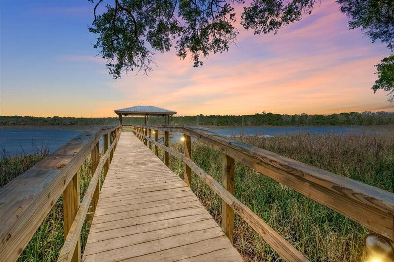 8958 Sandy Creek Rd, Edisto Island, SC 29438