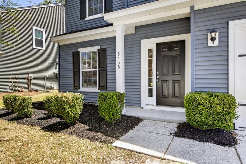5455 Kings River Dr, North Charleston, SC 29420