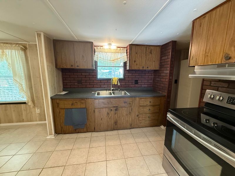45 Mercury Ct, Walterboro, SC 29488