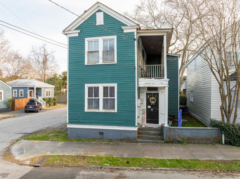 17 Maverick St, Charleston, SC 29403