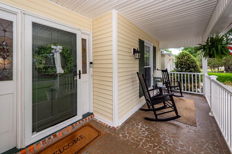 1490 Kentwood Cir, Charleston, SC 29412