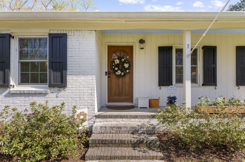 7 Tartan Ct, Charleston, SC 29414