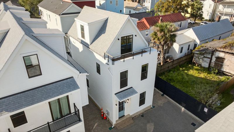 37 Nats Ct, Charleston, SC 29403