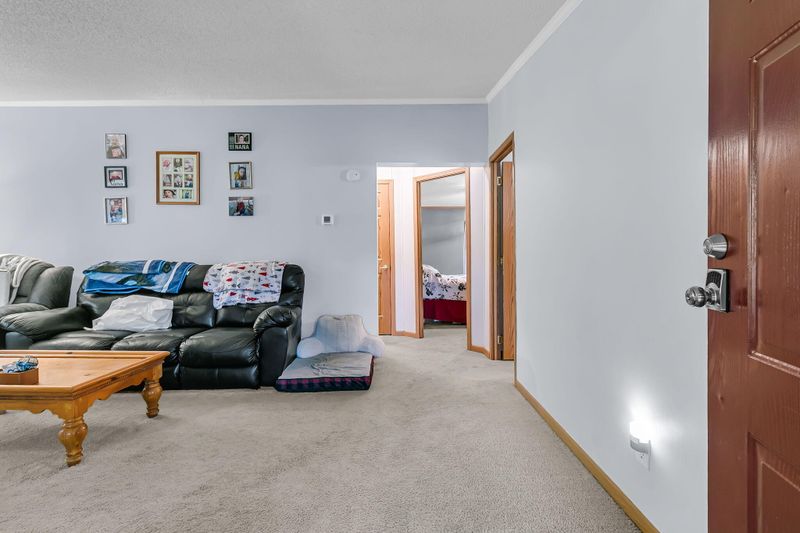 118 Saint Michaels Pl, Moncks Corner, SC 29461
