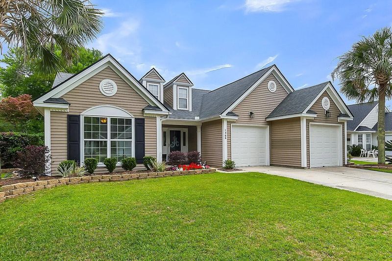 1366 Sassafrass Cir, Mount Pleasant, SC 29466