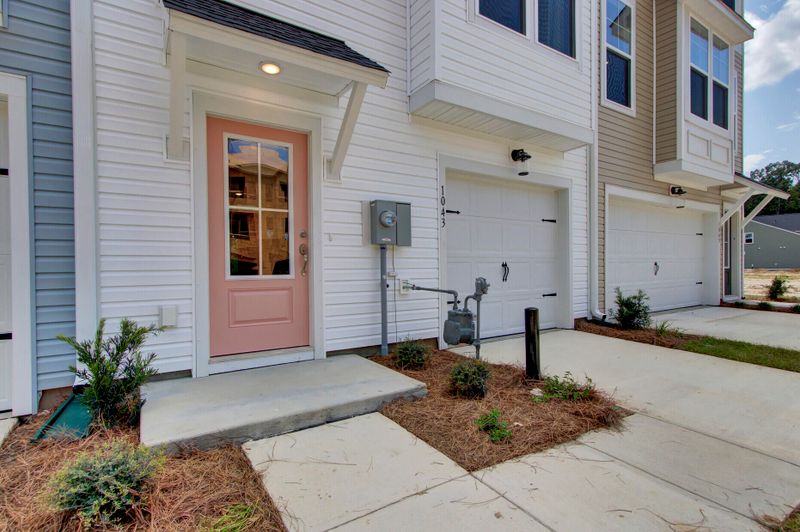 427 Caledon Ct, Johns Island, SC 29455