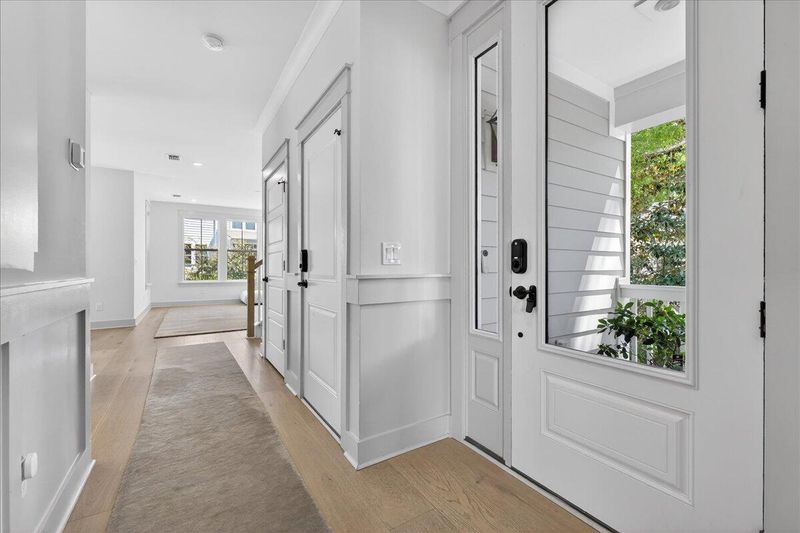 1506 N Lakeshore Dr, Mount Pleasant, SC 29466