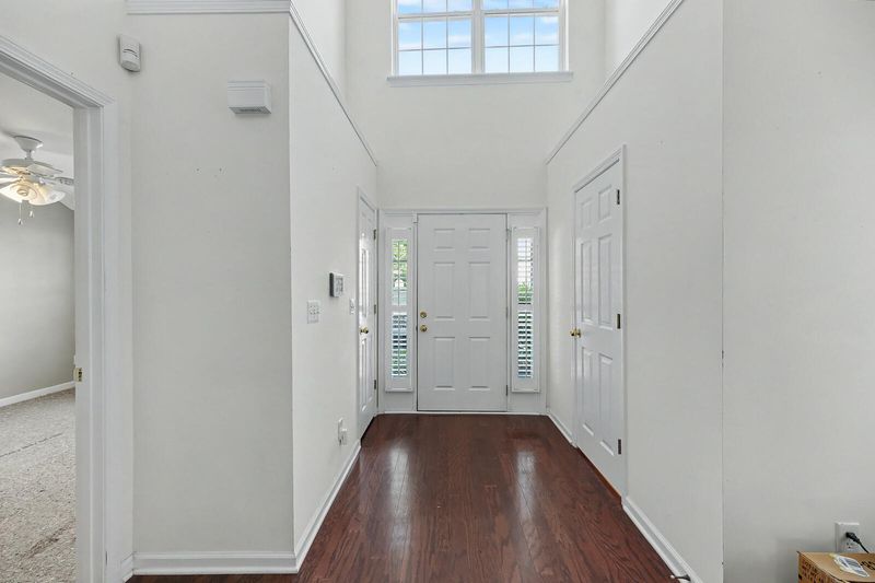 9088 Maple Grove Dr, Summerville, SC 29485