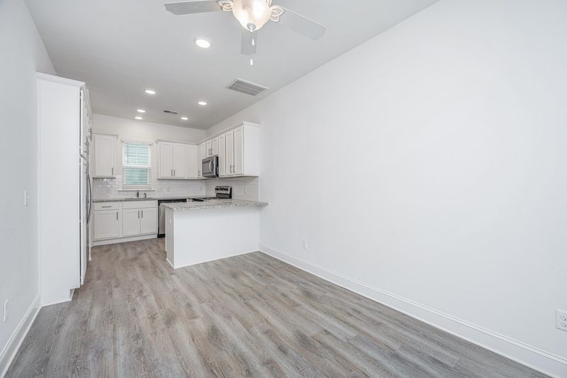 2003 E Patterson Point, Hanahan, SC 29410