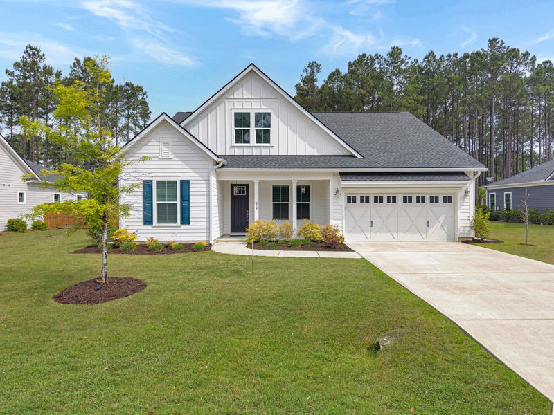 216 Quimby Hill Dr, Huger, SC 29450