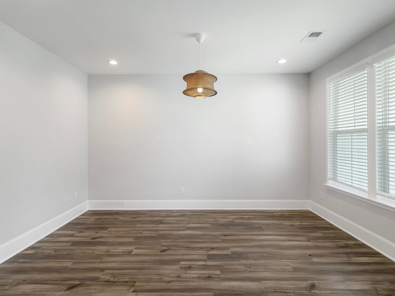 216 Quimby Hill Dr, Huger, SC 29450