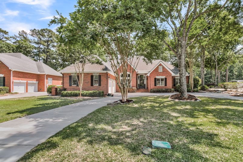 4408 Club Course Dr, North Charleston, SC 29420