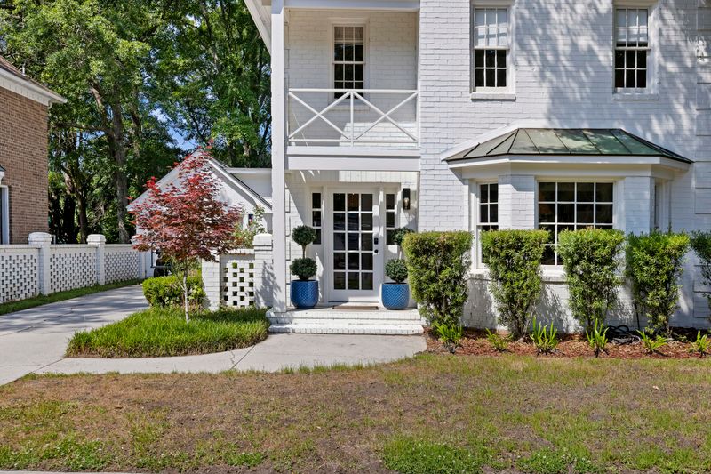 991 Governors Rd, Mount Pleasant, SC 29464