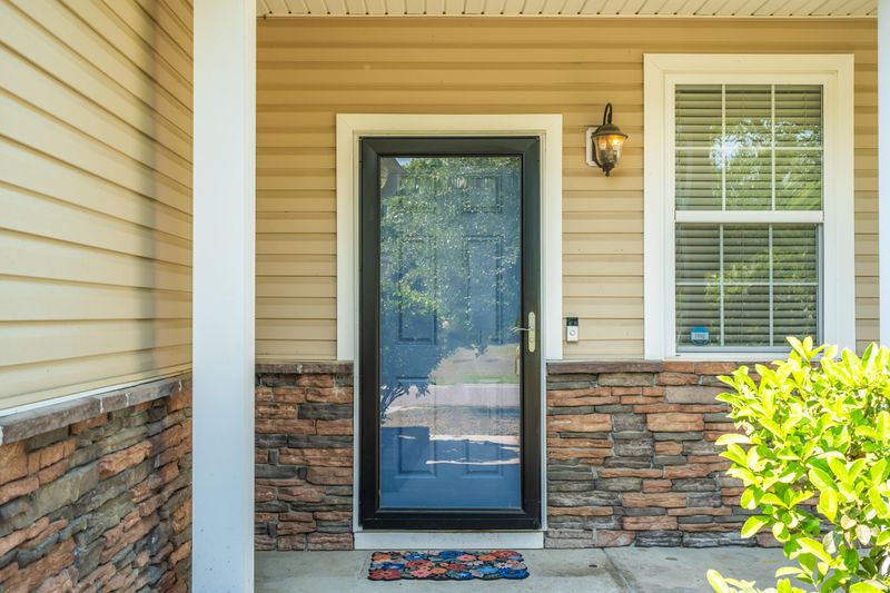 7016 Billberry St, Hanahan, SC 29410