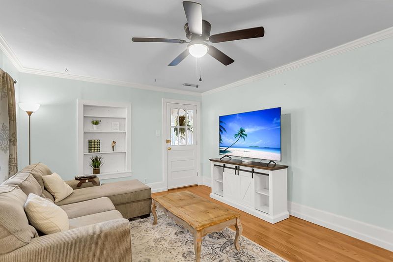 171 John St, Harleyville, SC 29448