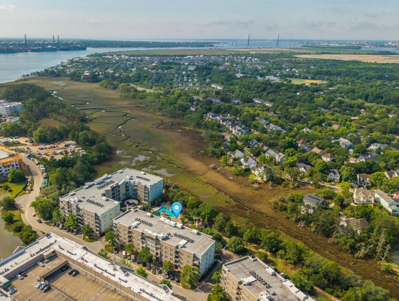135 Pier View St #404, Charleston, SC 29492
