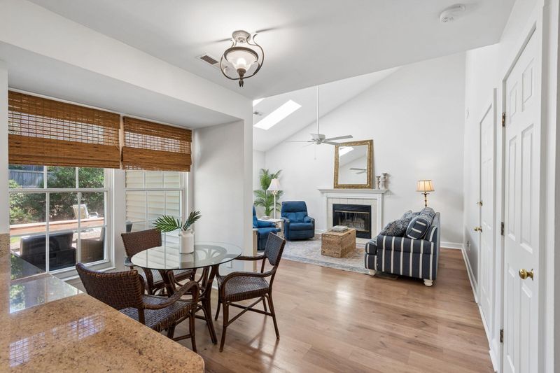 2060 Presidio Dr, Mount Pleasant, SC 29466