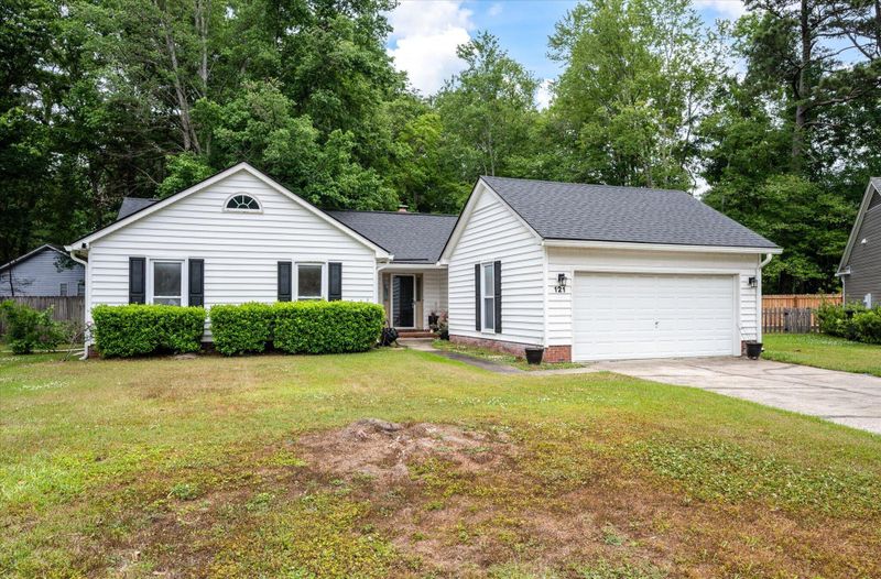 121 Hamlet Rd, Summerville, SC 29485