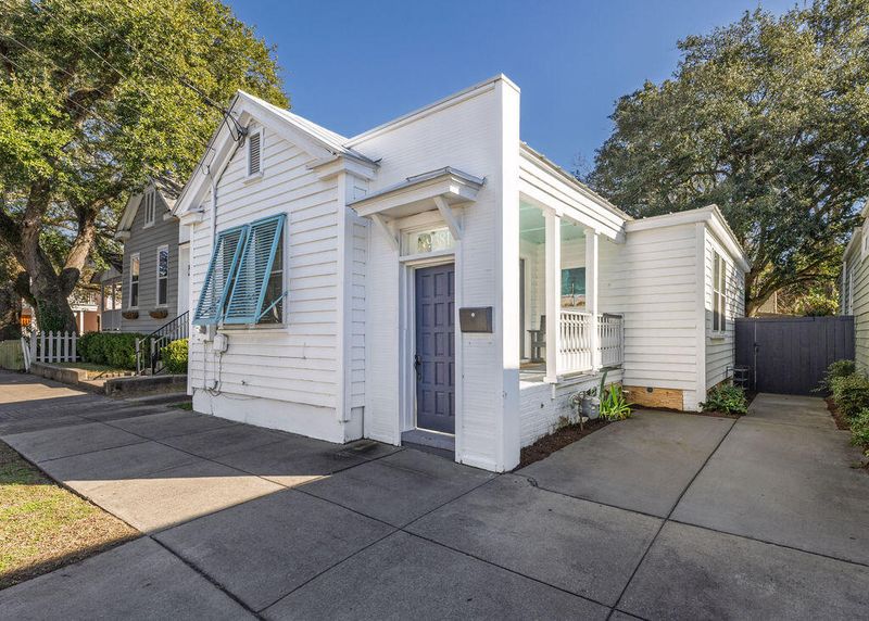 381 Sumter St, Charleston, SC 29403