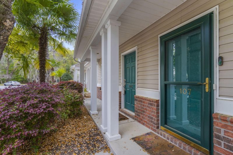 105 Chinquapin Dr, Summerville, SC 29485