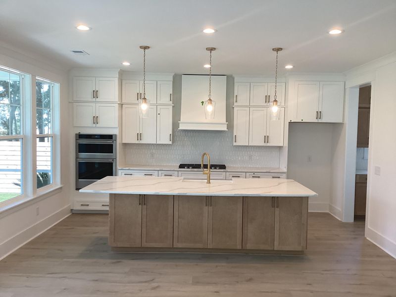 2019 Riverbend Dr, James Island, SC 29412