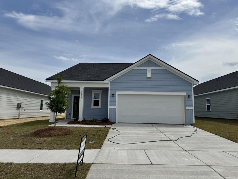 4012 Lemon Grass Ln, Ravenel, SC 29470
