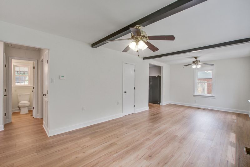 317 Jean Wells Dr, Goose Creek, SC 29445