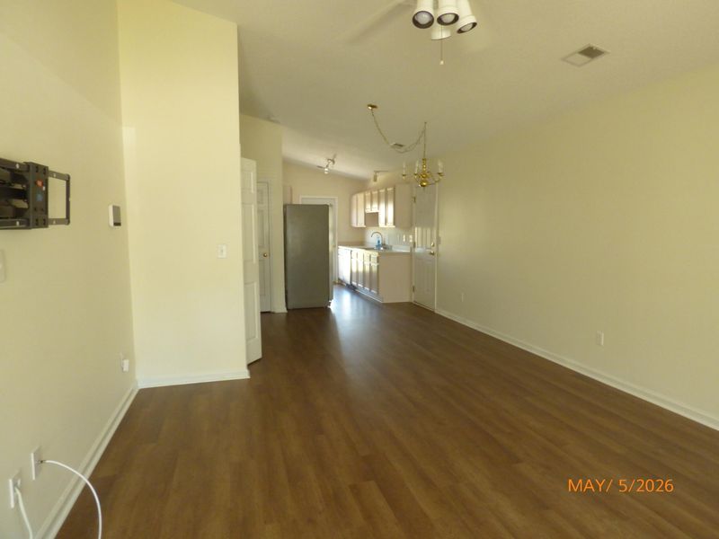 408 Jamestown Dr, Summerville, SC 29486