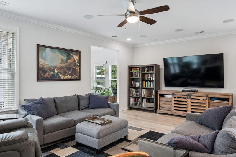 1135 Oak Bluff Ave, Charleston, SC 29492