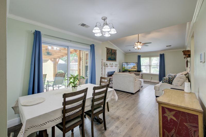 101 Coventry Rd, Summerville, SC 29486