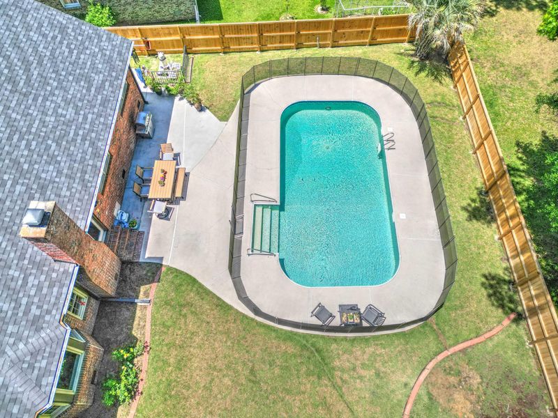 107 Stratford Dr, Summerville, SC 29485